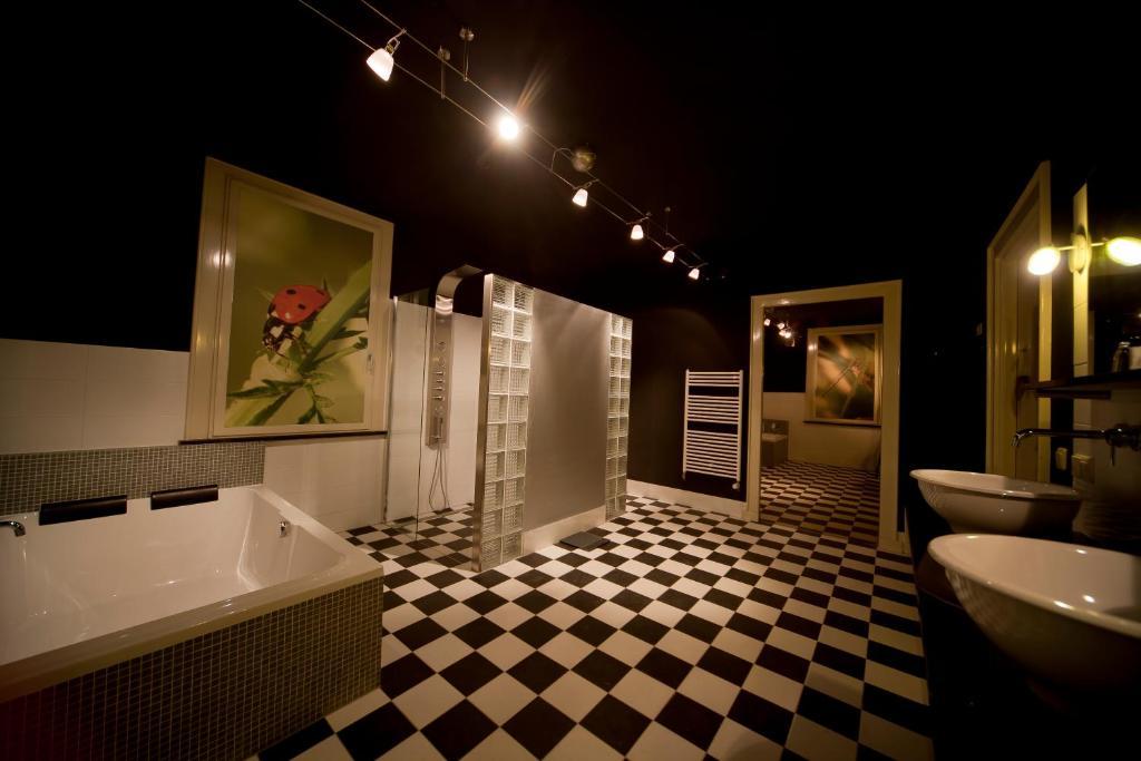Raadhuis Dinther Suites Heeswijk-Dinther Cameră foto